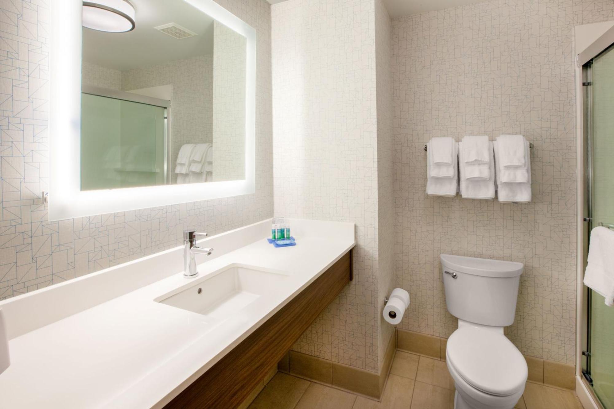 Holiday Inn Express Savannah - Gateway By Ihg Экстерьер фото